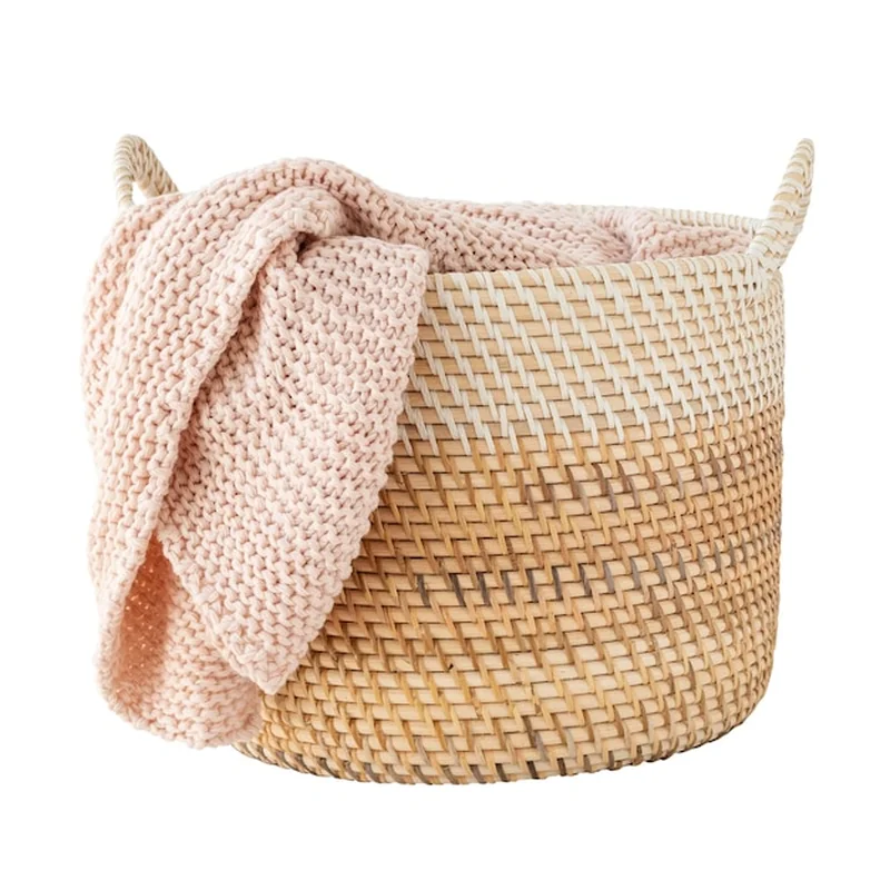 Curver rattan – stylowe kosze na bieliznę w sklepie Curver