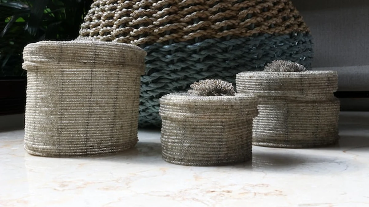 Piękny kosz rattanowy